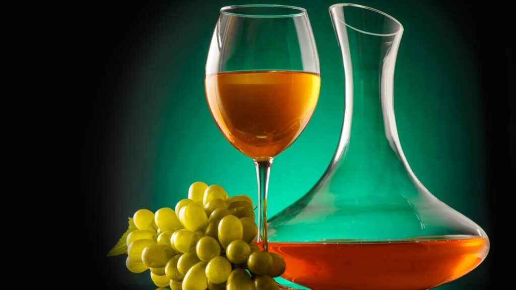 Vinhos Âmbar: o retorno do tempo à taça