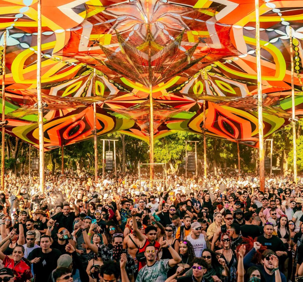 Hipnótica celebra 14 anos com 26 horas de música eletrônica e atrações internacionais em Goiânia