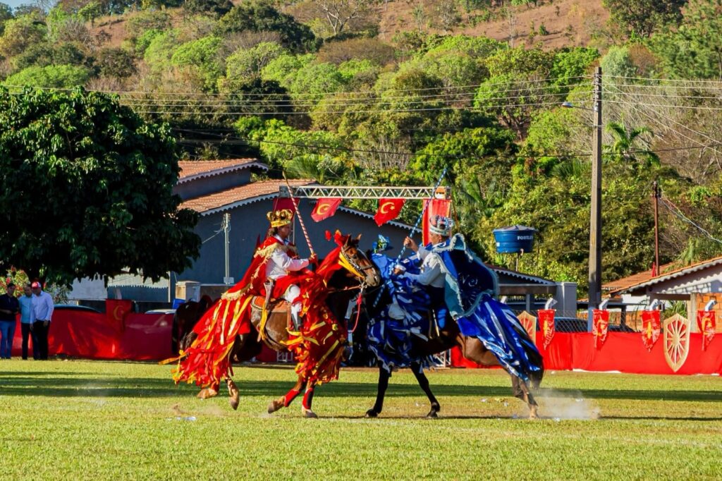 Cavalhadas de Cedrolina chegam à 68ª edição e mantêm viva uma das tradições mais antigas de Goiás